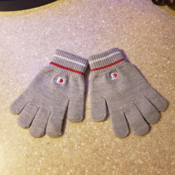 Hat and gloves set - Picture 4 of 5